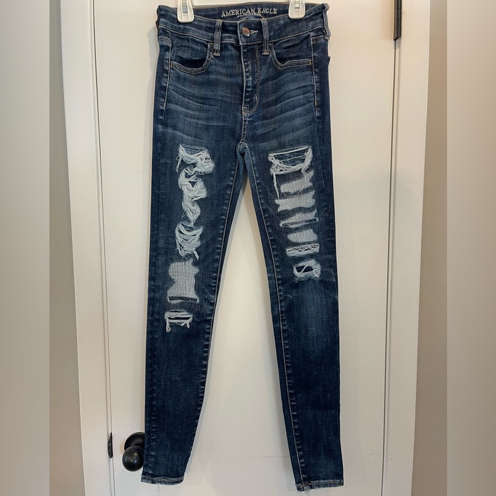American Eagle Size 2 Fully Patched Hi Rise Jeggings